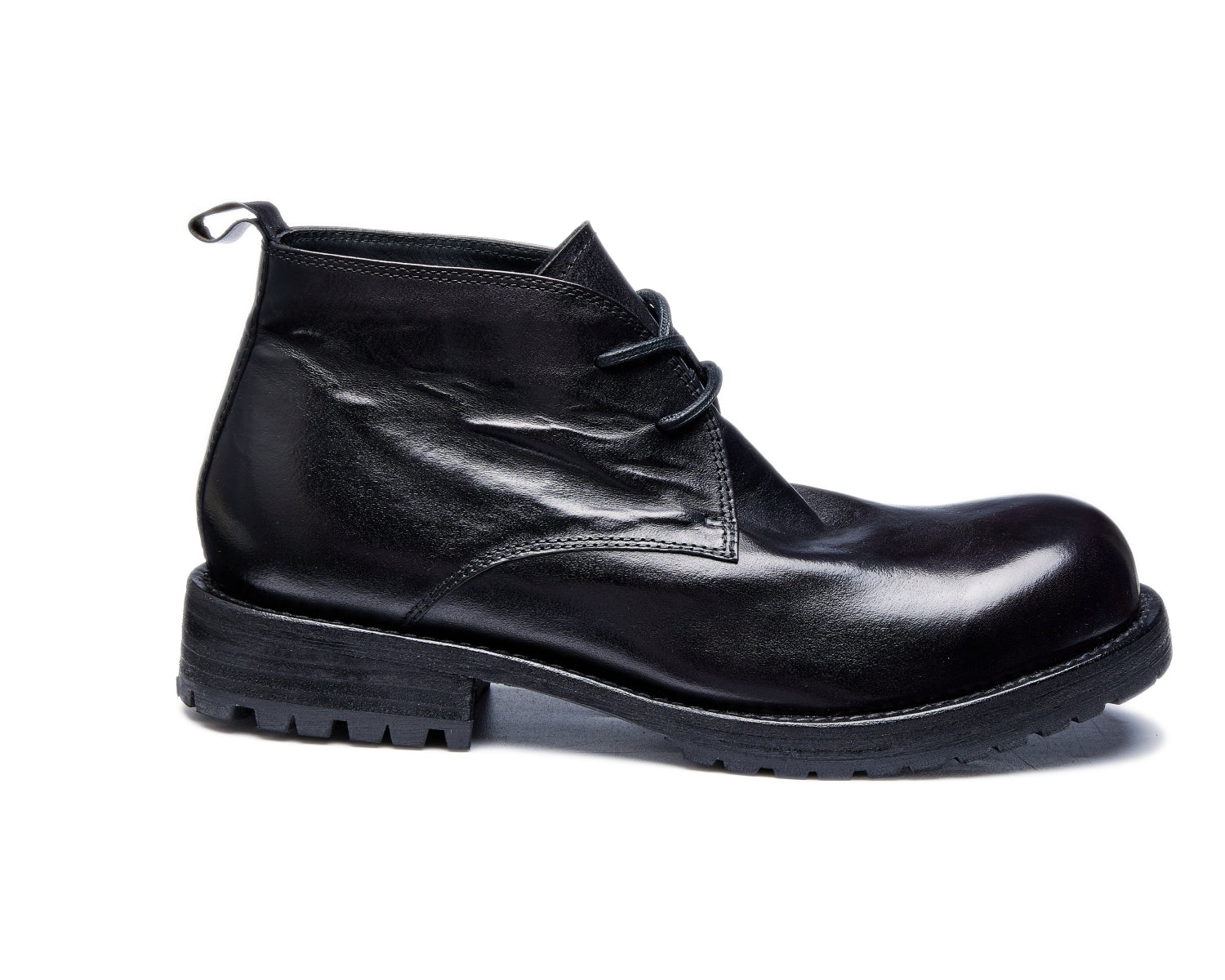 Men's Goodyear welt leather thick-soled Marten boots in various styles including manner, old, and skin designs black 